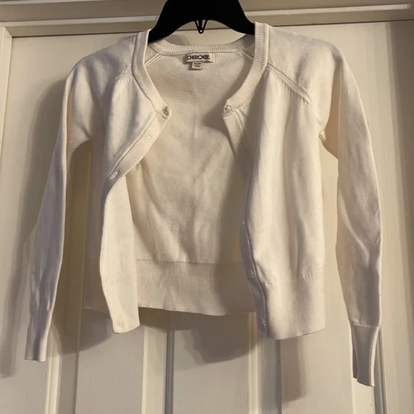 Cherokee girls sweater size M (7-8) - Picture 2 of 6
